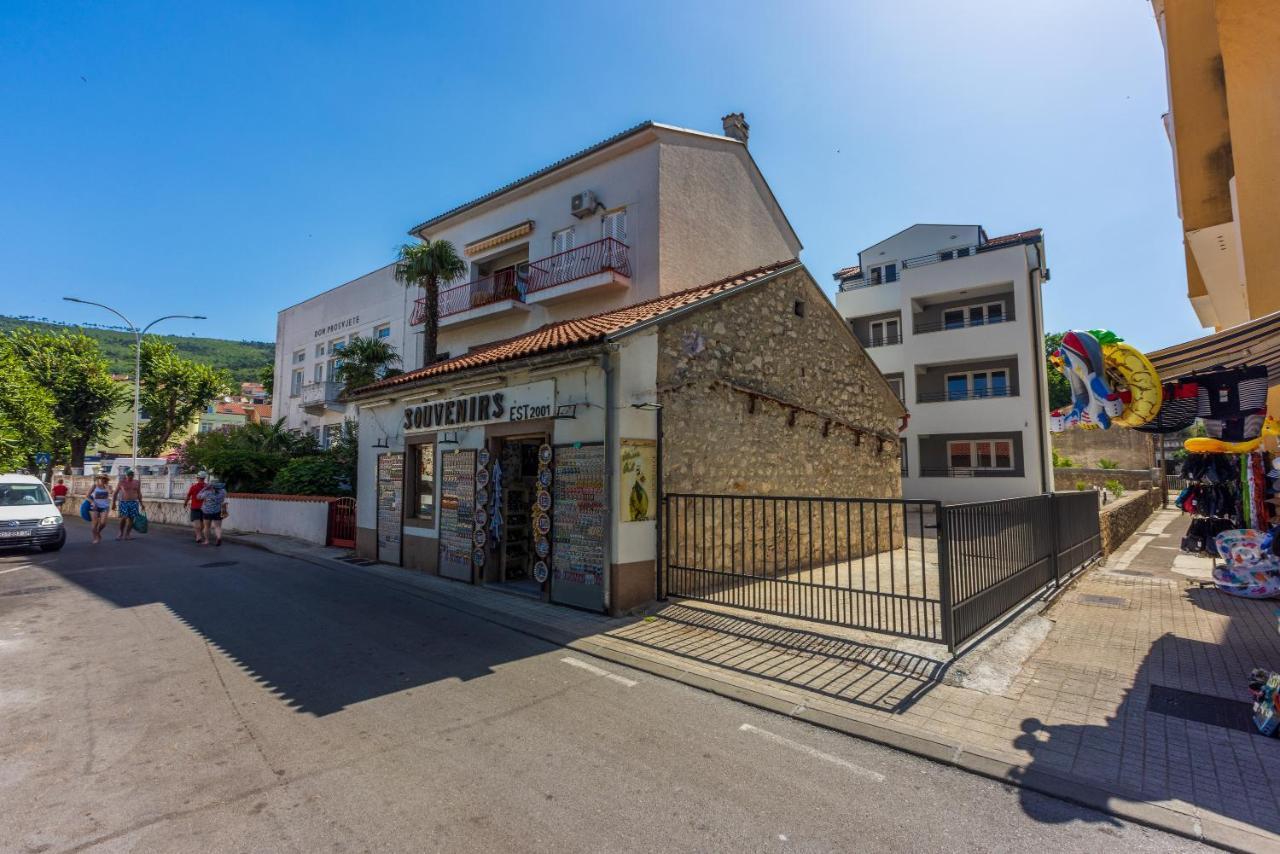 Luxury Apartments Lovorka 3 & 4***/**** 塞尔瑟 外观 照片